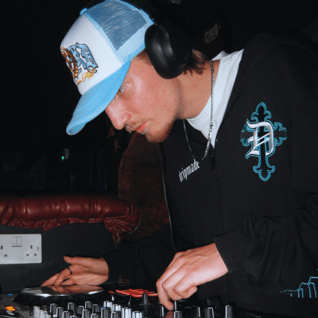 Postal performing a DJ set